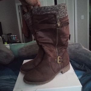 Chelsey Boots